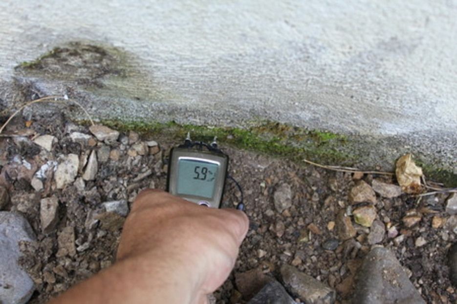 4. Manigod : Infiltrations depuis drains périphérique extérieurs bouchés 4. Manigod : Infiltrations depuis drains périphérique extérieurs bouchés