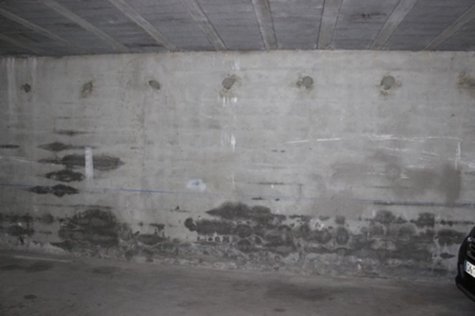 5. Frangy : Humidité persistante dans garage 5. Frangy : Humidité persistante dans garage